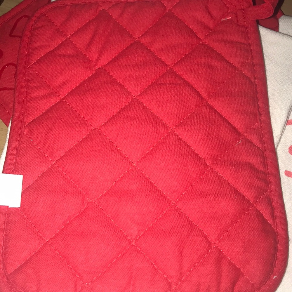 NWT Pot holder and dish towel set - Picture 8 of 9